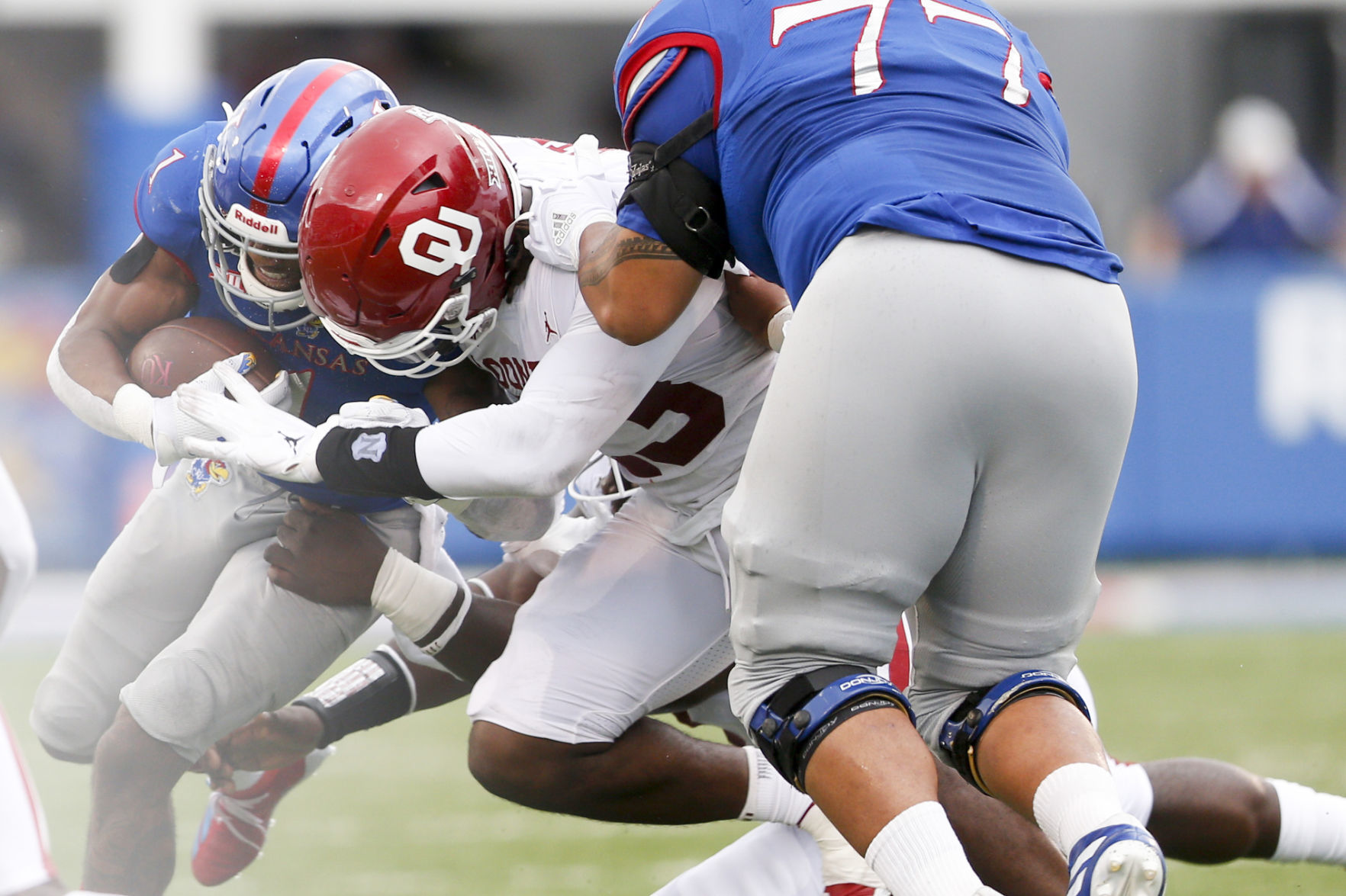 Oklahoma Sooners vs Kansas Jayhawks